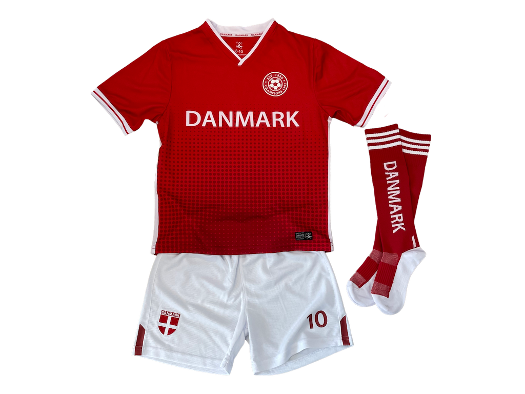 Fodboldsæt, Til Born